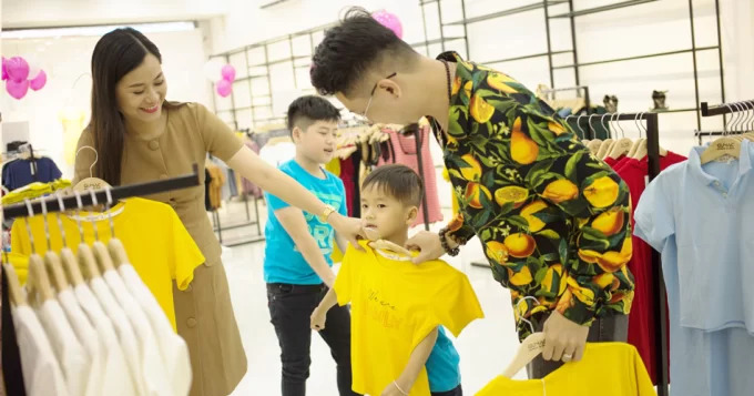Gia đình Lâm Vỹ Dạ