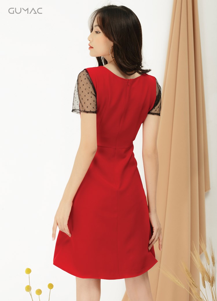 đầm suông màu đỏ