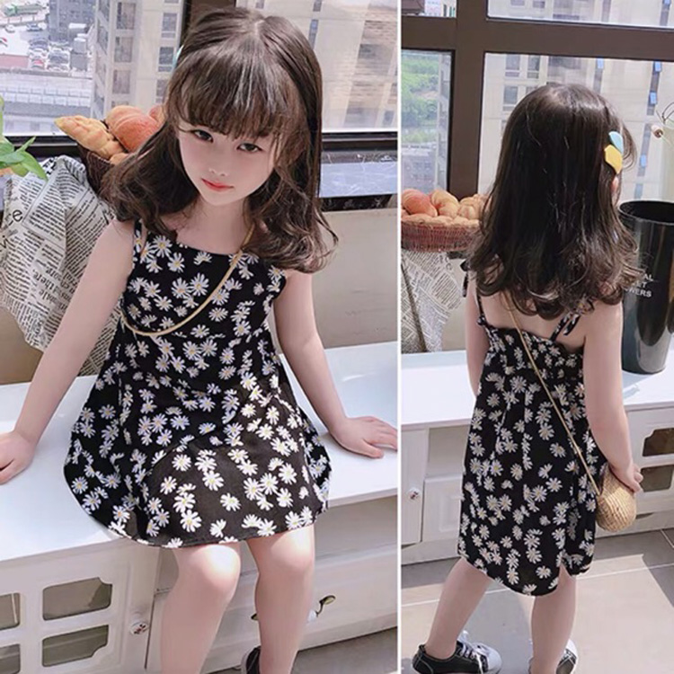 Đầm họa tiết hoa nhí