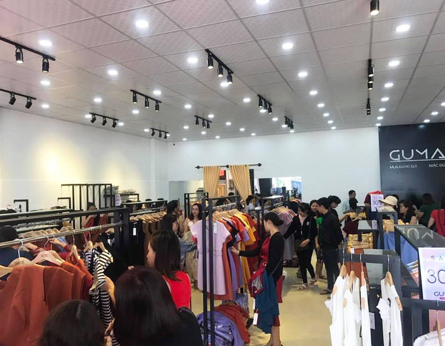 Thương hiệu thời trang công sở nổi tiếng GUMAC