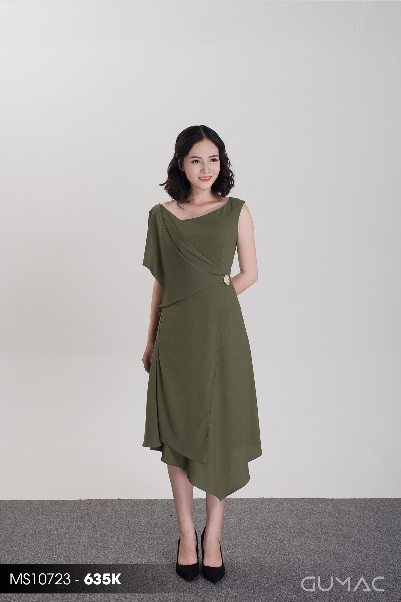Những chiếc đầm dài quá gối