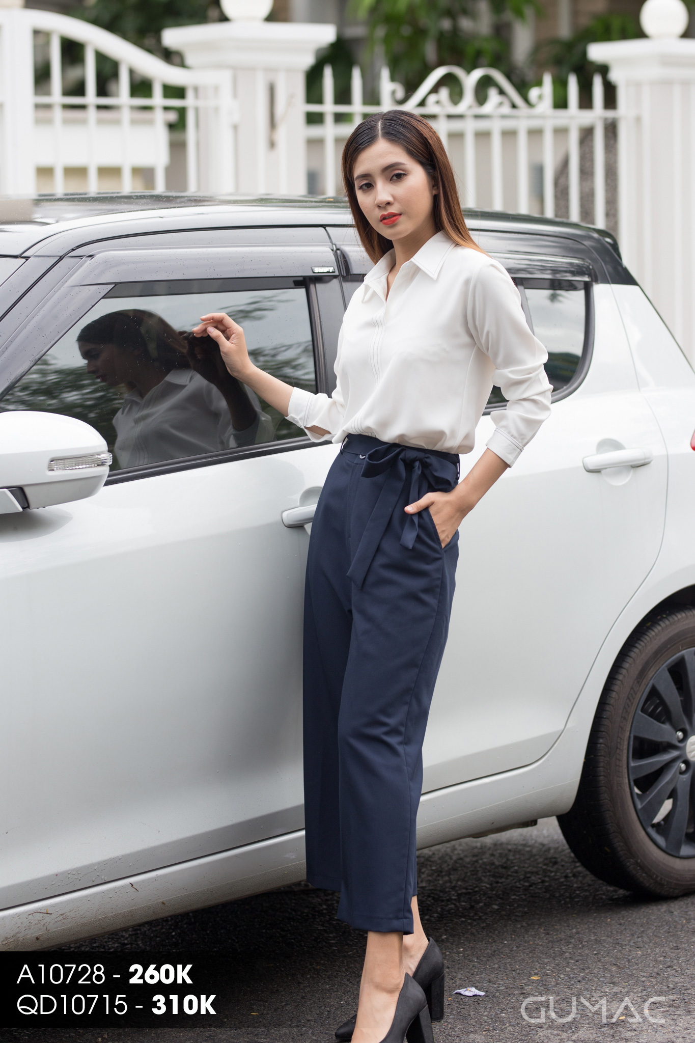 Những chiếc quần dài tối màu
