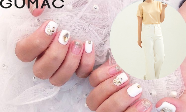 Phối với trang phục trắng tinh khôi đơn giản